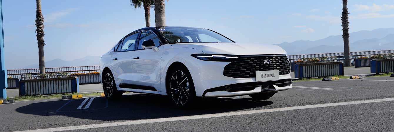 福特新蒙迪欧动态体验，座舱进化，2.0T动力后劲很上头！