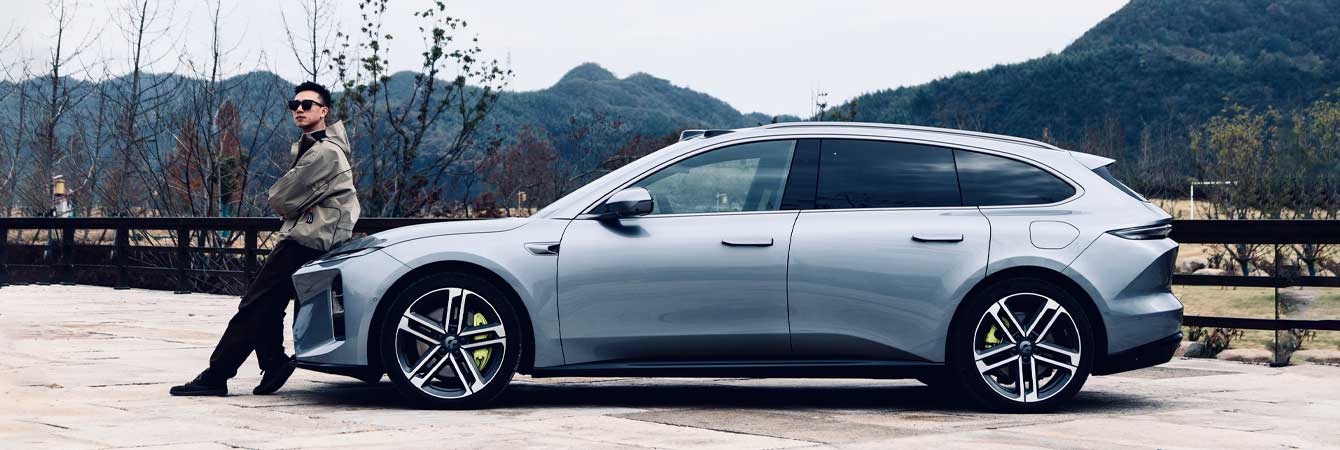 谁说电车不好开？开蔚来ET5T冠军纪念版跑个山，爽！